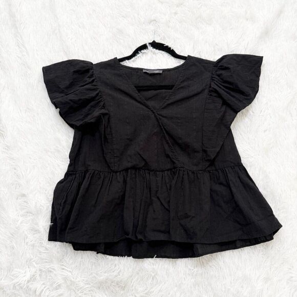 Women Grade & Gather Women V-Neck Flutter Sleeves Plain Top in Black Size Small - Picture 4 of 8